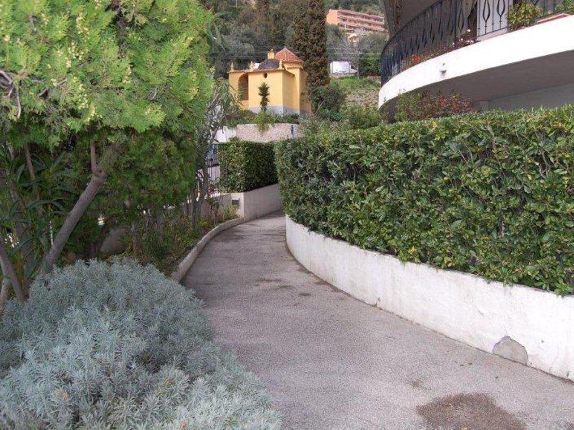 Studio Moderne Avec Terrasse Proche Plages Et Centre, Wifi Gratuit - Fr-1-196-216 Menton Bagian luar foto